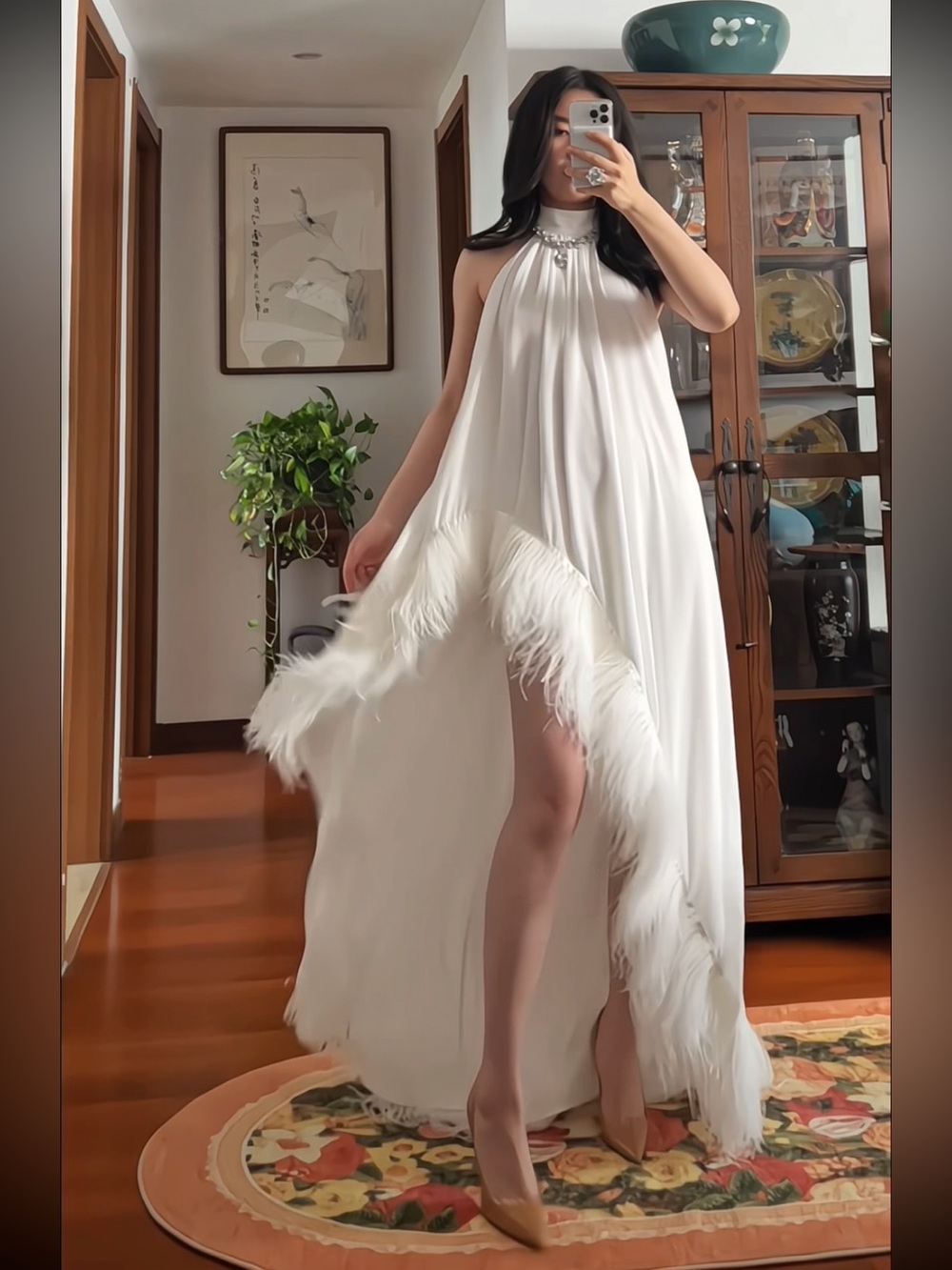 Bronx & Banco White Madeline Halter Neck Ostrich Feather Backless Gown XS NWOT - Picture 17 of 17